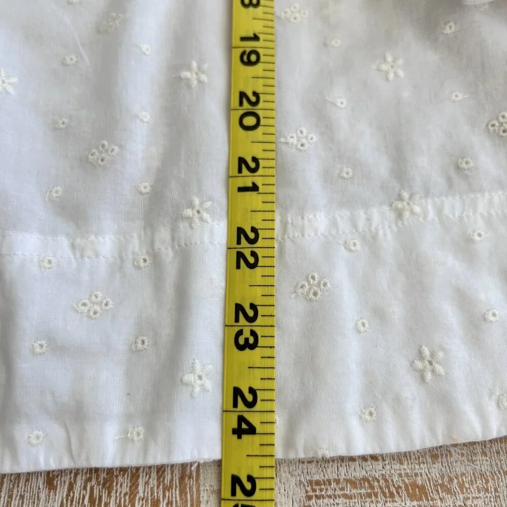 J.Crew Floral Eyelet Ruffled White Bib Front Long Sleeve Top Size Small.
